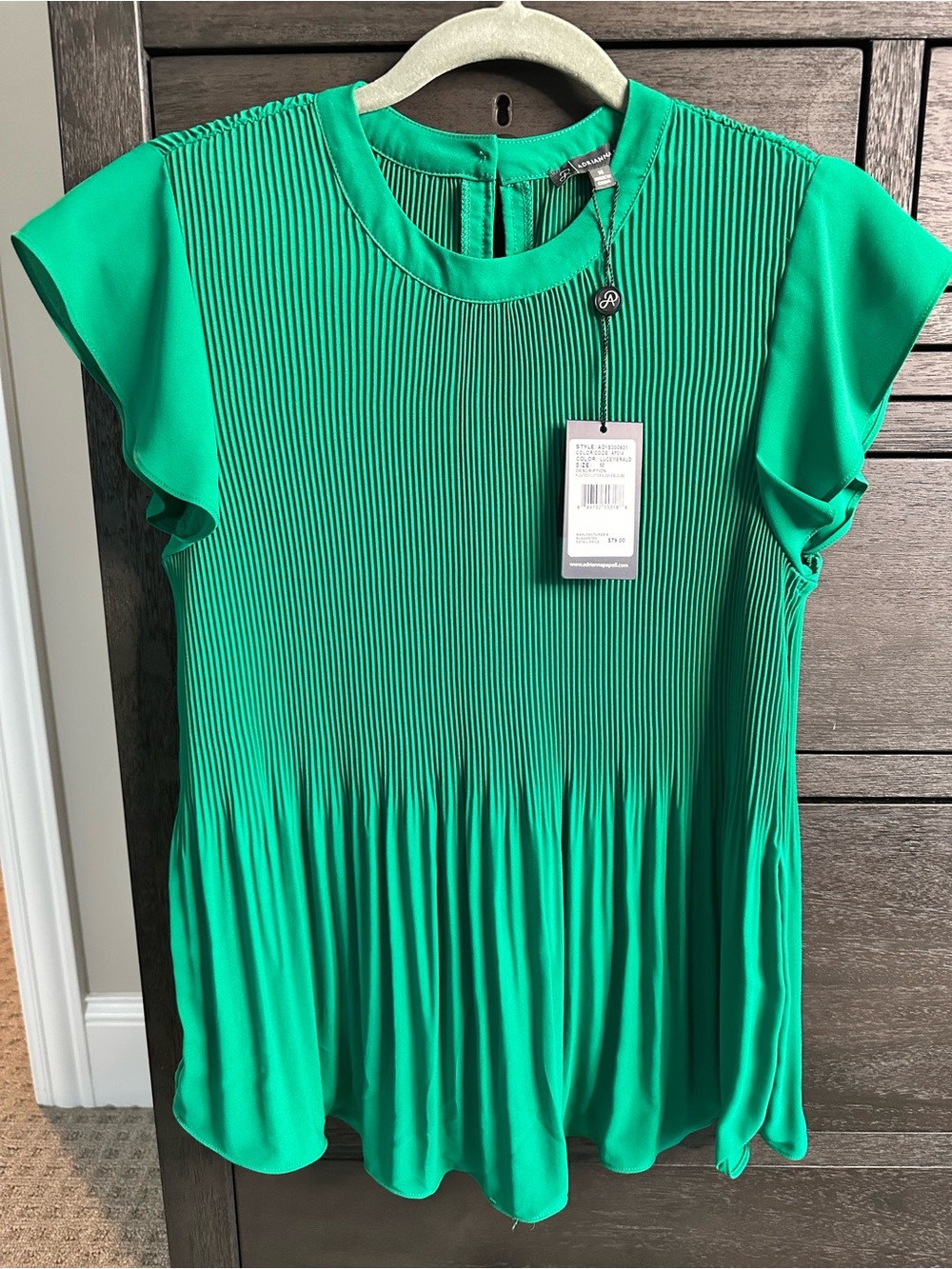Adrianna Papell NWT Pleated Flutter Sleeve Blouse Emerald Green Size M